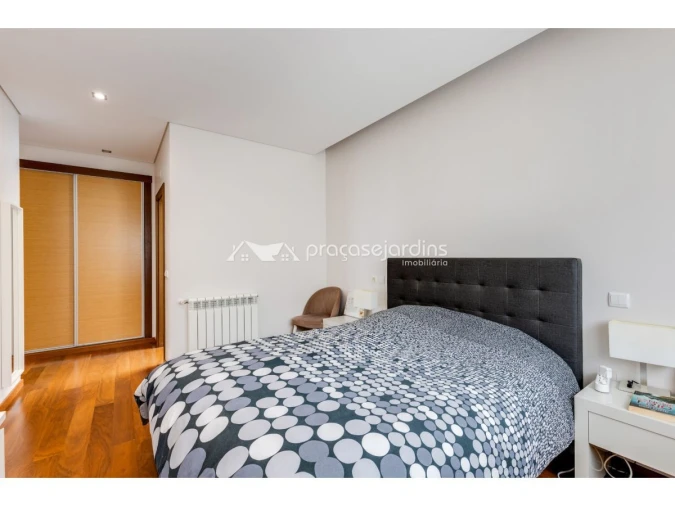 Apartamento T3 para Venda em Leiria, Pousos, Barreira e Cortes Foto 11