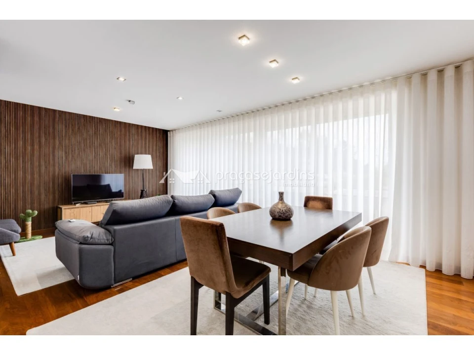 Apartamento T3 para Venda em Leiria, Pousos, Barreira e Cortes Foto 1