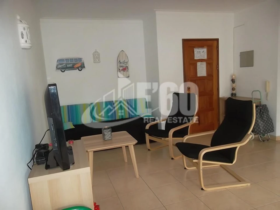 Apartamento T1 para Venda em Alvor Foto 4