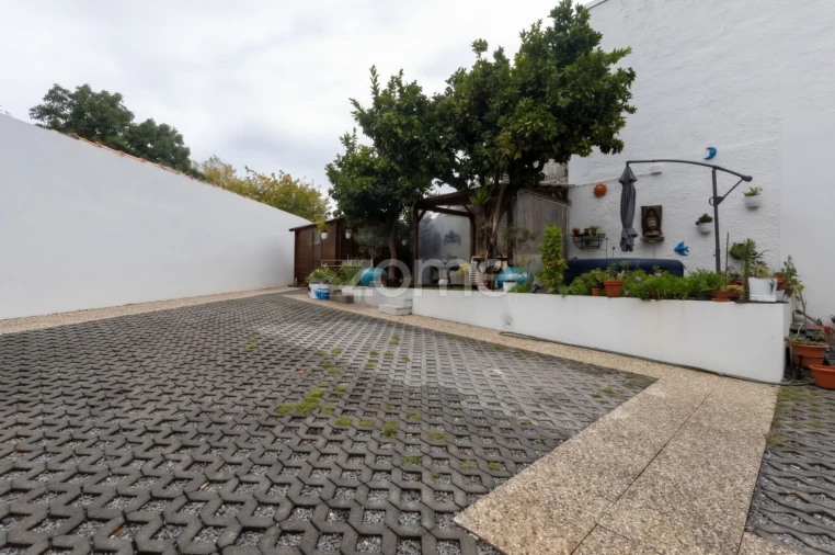 Moradia T3 para Venda em Campanhã Foto 26