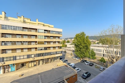 Apartamento T3 para Venda em Braga (São José de São Lázaro e São João do Souto)
