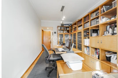 Apartamento T3 para Venda em Braga (São José de São Lázaro e São João do Souto)