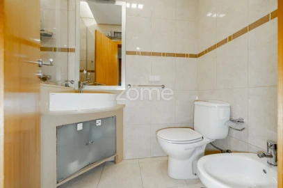 Apartamento T3 para Venda em Braga (São José de São Lázaro e São João do Souto)