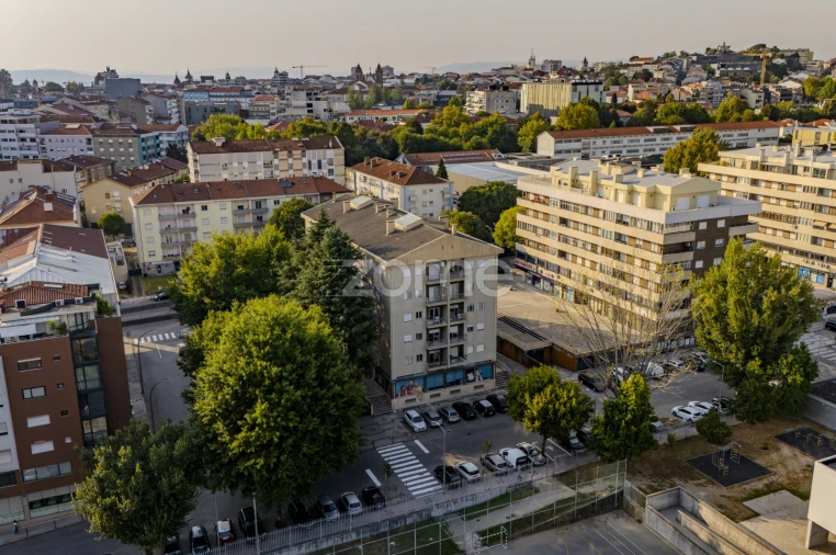 Apartamento T3 para Venda em Braga (São José de São Lázaro e São João do Souto) Foto 3