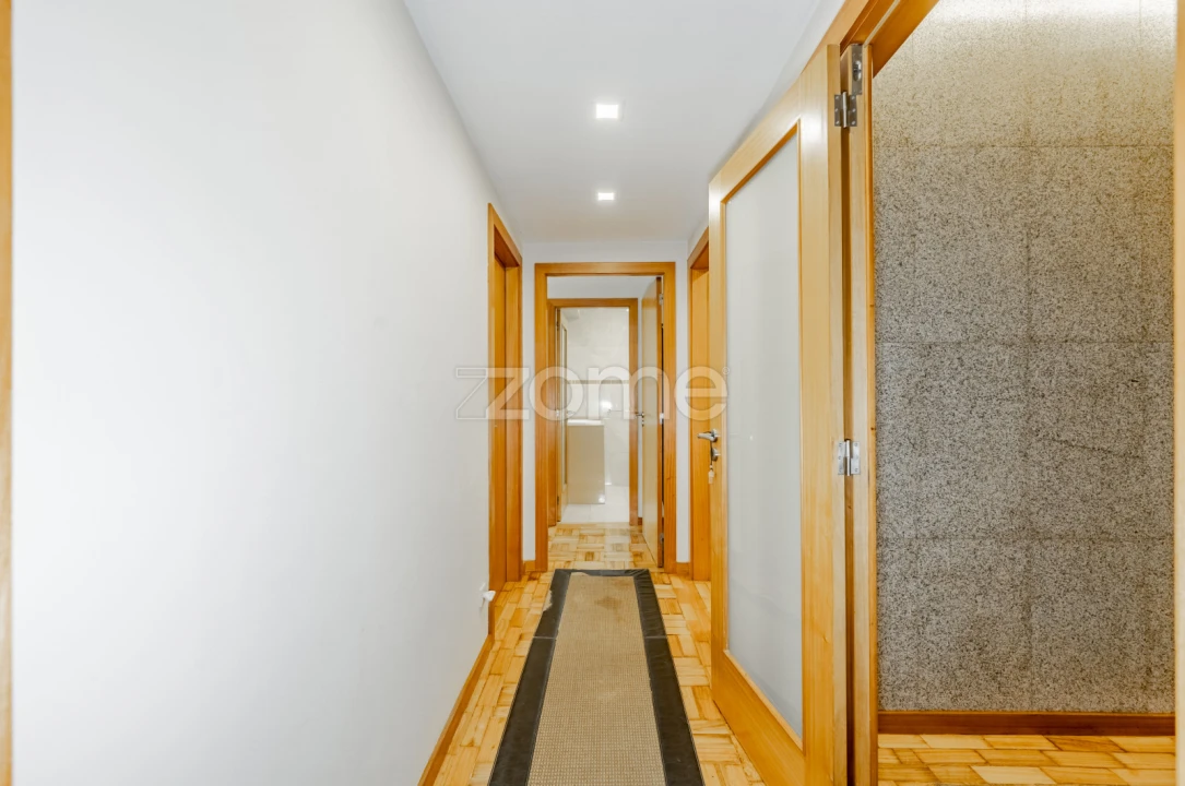 Apartamento T3 para Venda em Braga (São José de São Lázaro e São João do Souto) Foto 17