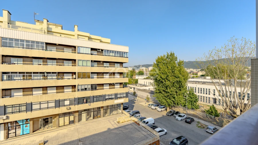Apartamento T3 para Venda em Braga (São José de São Lázaro e São João do Souto)