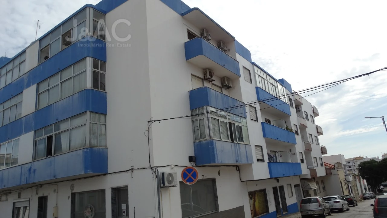 Apartamento T2 para Venda em Portimão Foto 2