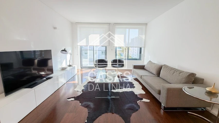 Apartamento T1 para Arrendamento em Alvalade Foto 6