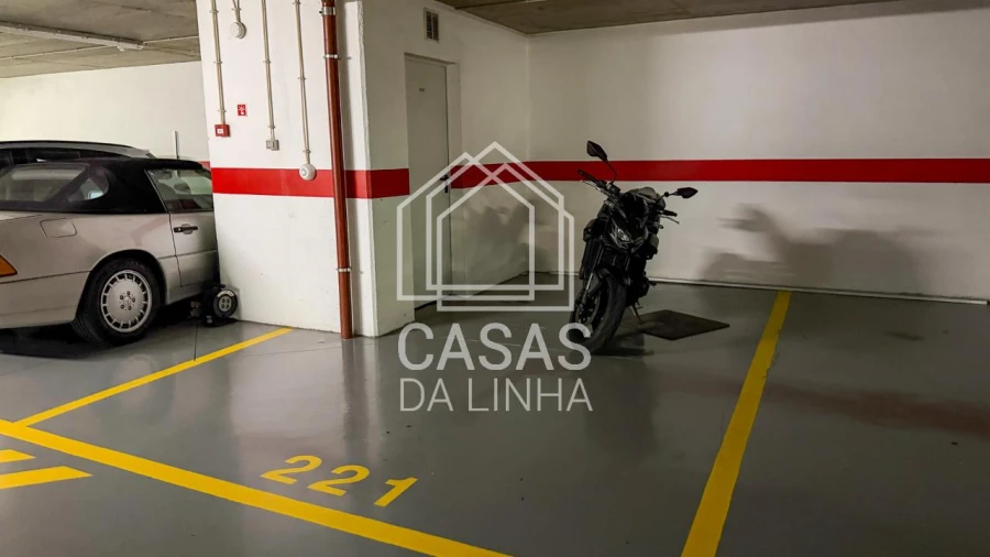 Apartamento T1 para Arrendamento em Alvalade Foto 24
