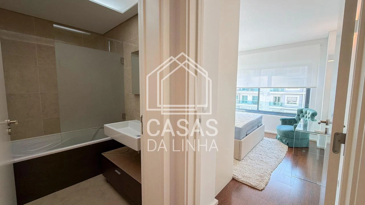 Apartamento T1 para Arrendamento em Alvalade Foto 16