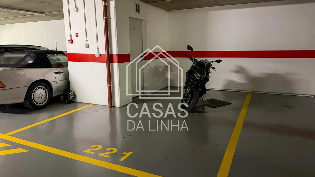Apartamento T1 para Arrendamento em Alvalade Foto 24