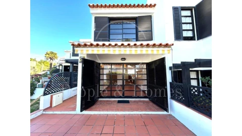 Apartamento T4 para Arrendamento em Cascais e Estoril