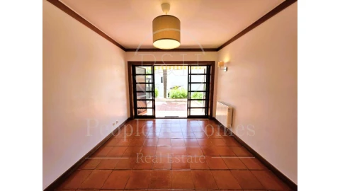 Apartamento T4 para Arrendamento em Cascais e Estoril