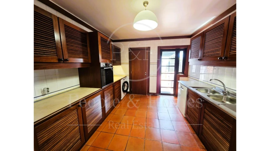Apartamento T4 para Arrendamento em Cascais e Estoril Foto 24