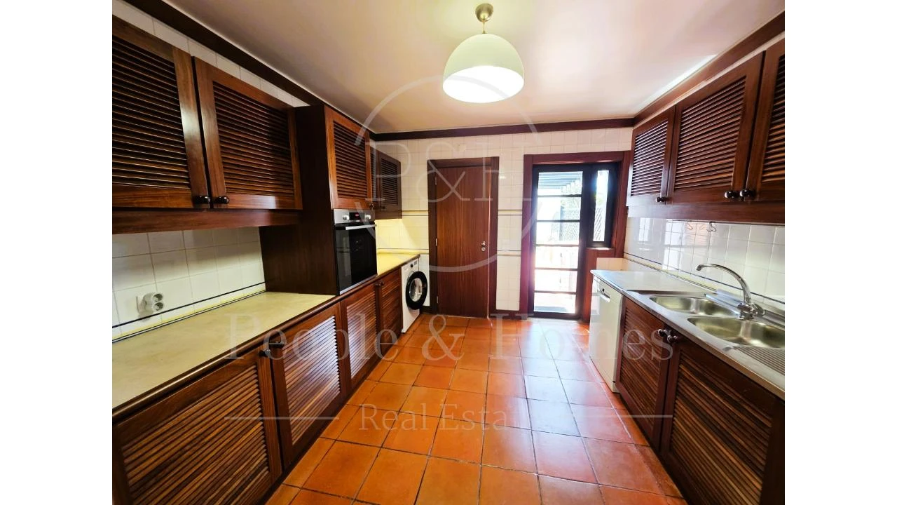 Apartamento T4 para Arrendamento em Cascais e Estoril Foto 24