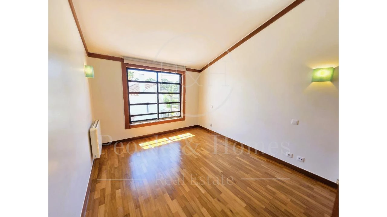 Apartamento T4 para Arrendamento em Cascais e Estoril Foto 38