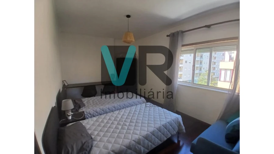 Apartamento T1 para Venda em Nogueira, Fraião e Lamaçães Foto 13