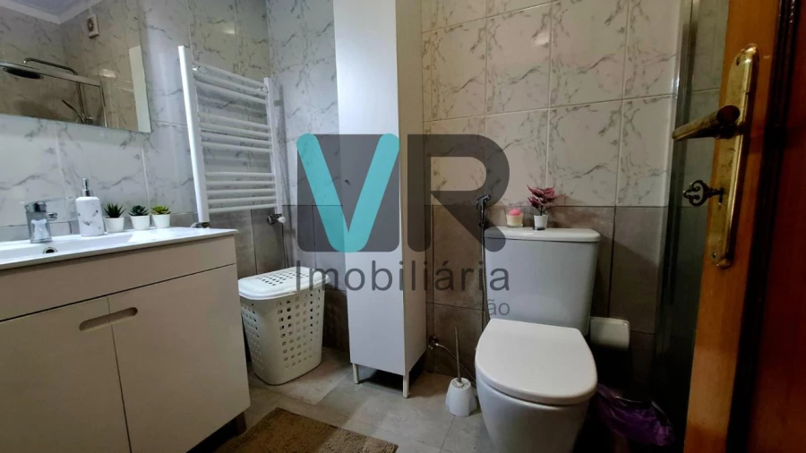 Apartamento T1 para Venda em Nogueira, Fraião e Lamaçães Foto 20