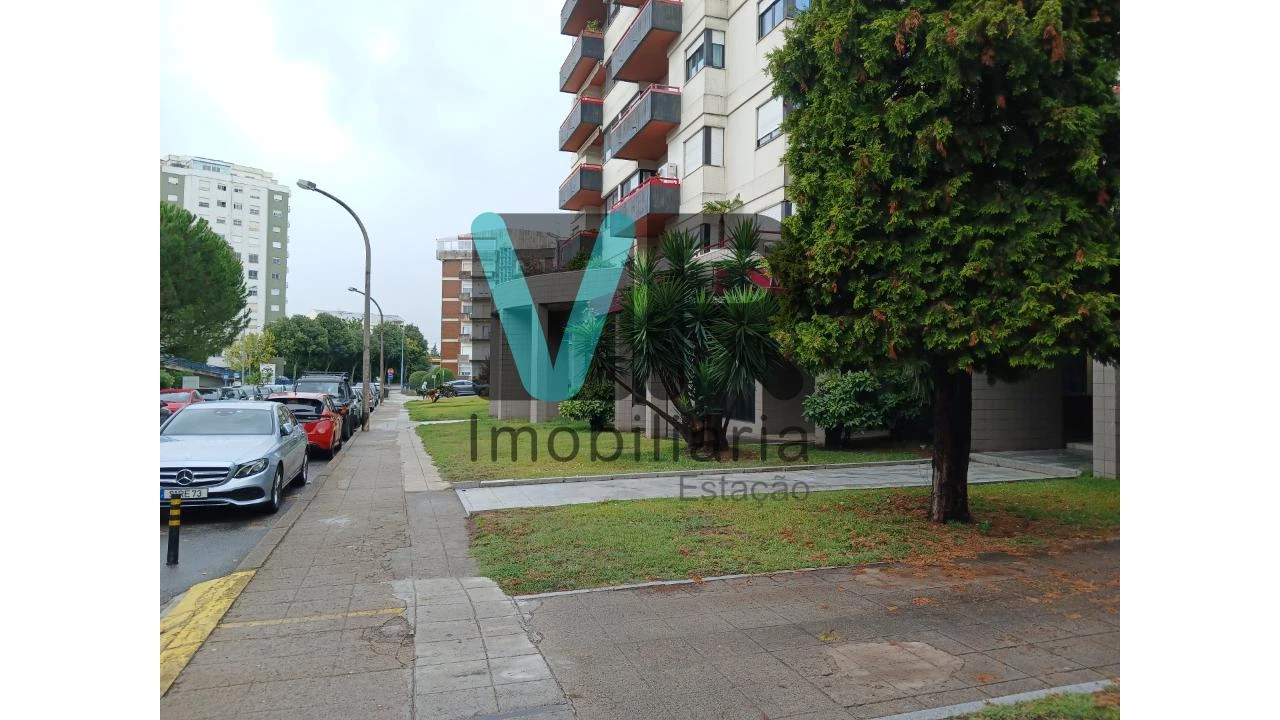 Apartamento T1 para Venda em Braga (Maximinos, Sé e Cividade) Foto 10
