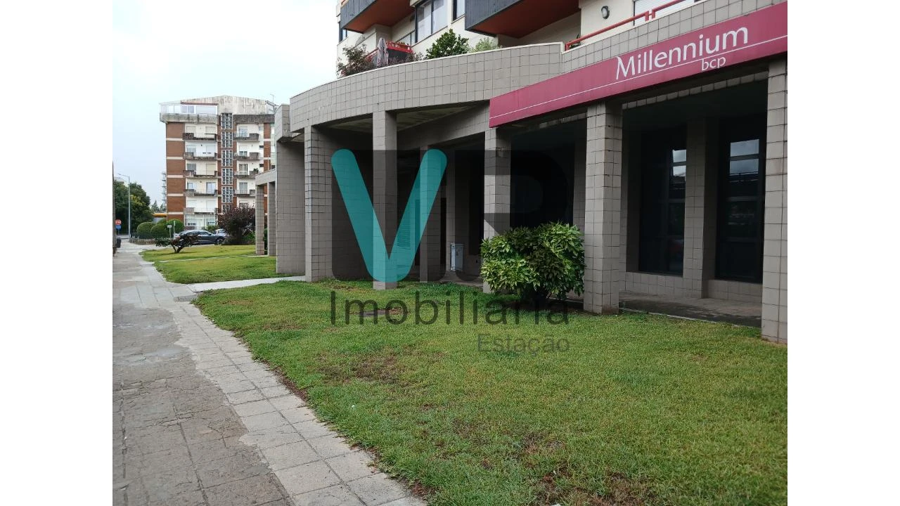 Apartamento T1 para Venda em Braga (Maximinos, Sé e Cividade) Foto 12