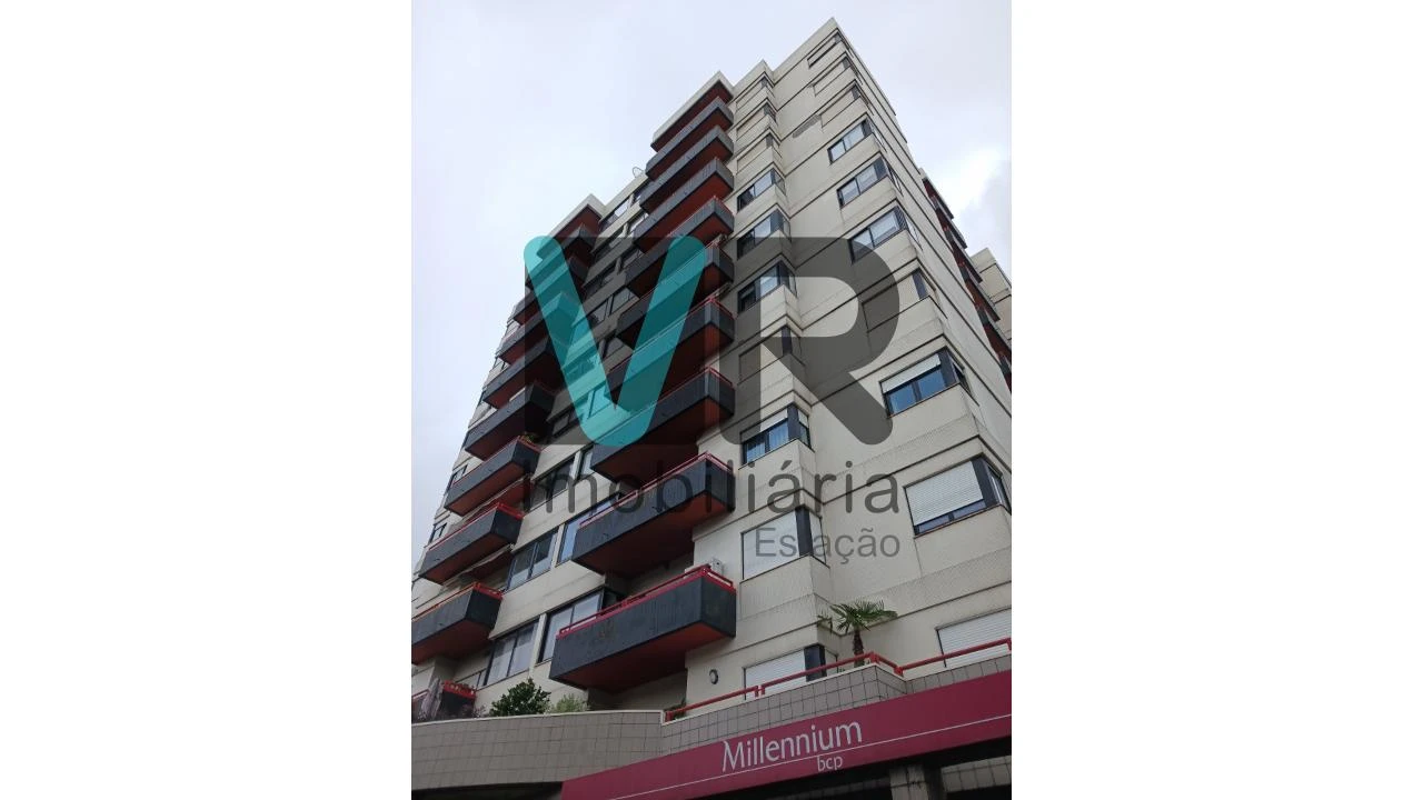 Apartamento T1 para Venda em Braga (Maximinos, Sé e Cividade) Foto 13