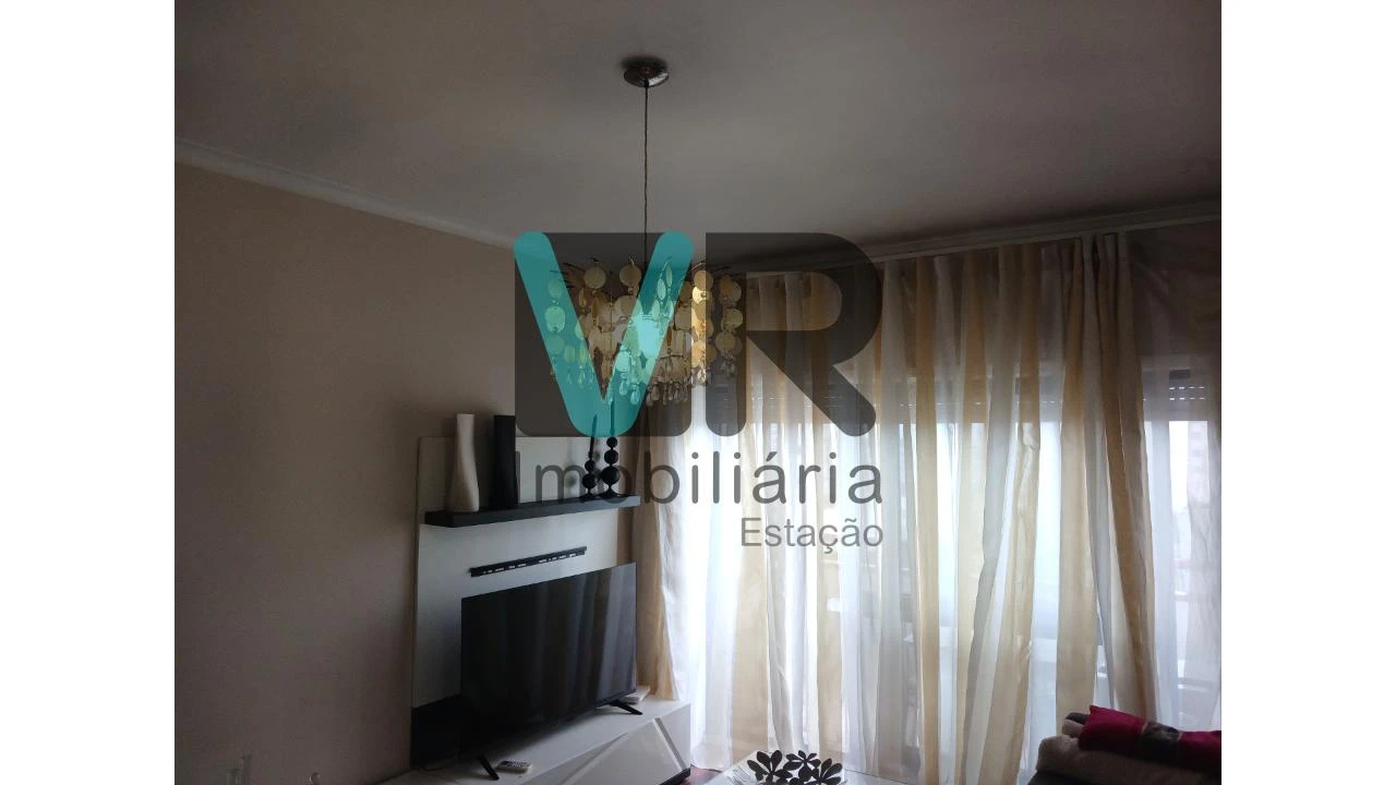 Apartamento T1 para Venda em Braga (Maximinos, Sé e Cividade) Foto 24