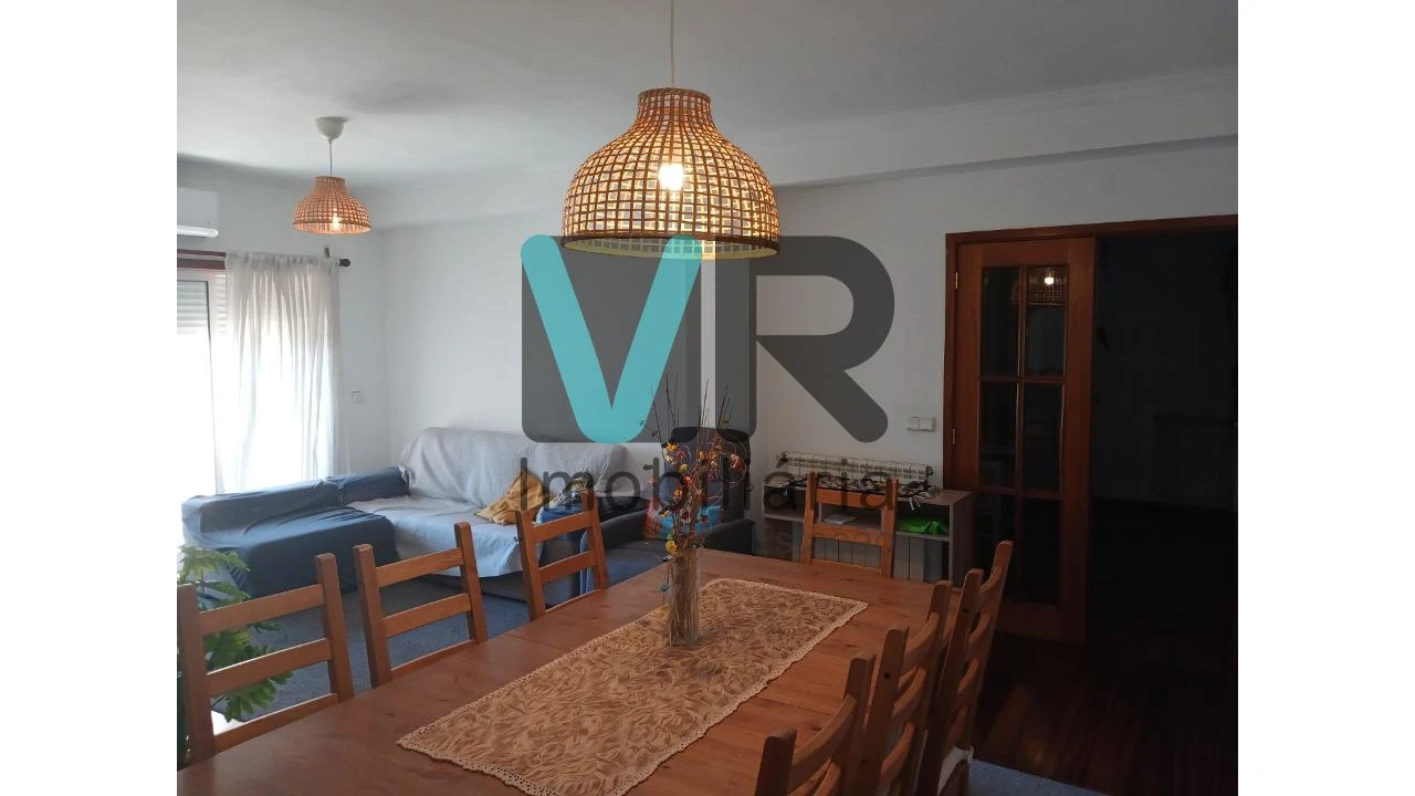Apartamento T1 para Venda em Nogueira, Fraião e Lamaçães Foto 5