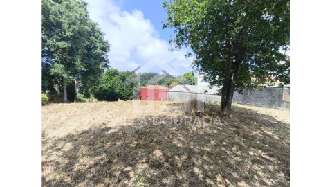 Terreno para Venda em Gulpilhares e Valadares