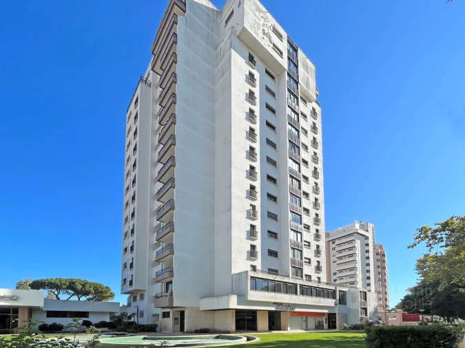 Apartamento T2 para Venda em Cascais e Estoril Foto 23