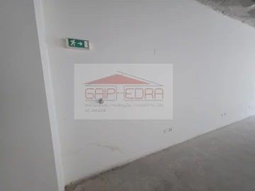 Loja para Venda em Buarcos