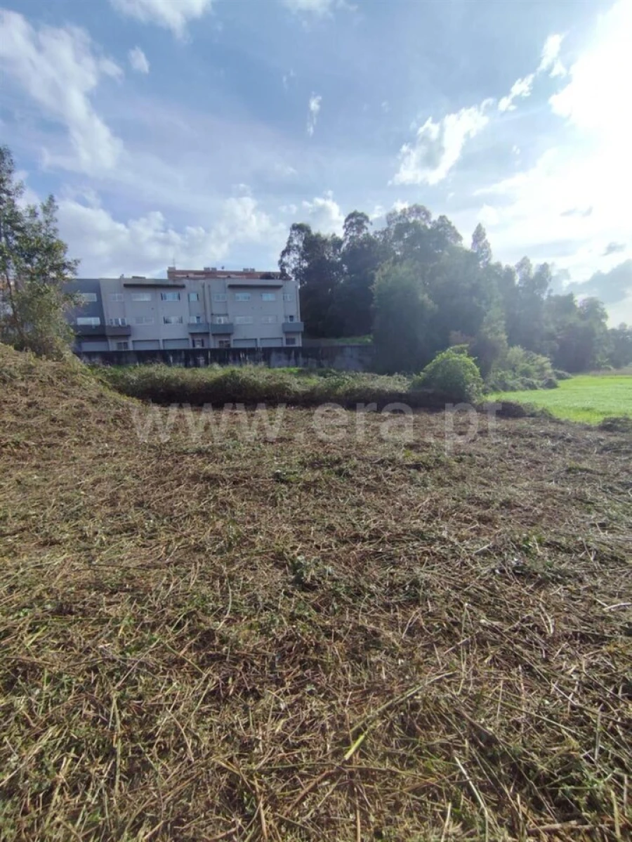 Terreno para Venda em Gondomar (São Cosme), Valbom e Jovim Foto 5