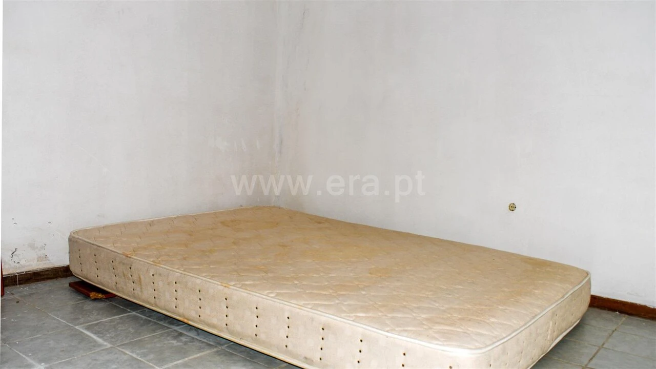 Apartamento T2 para Venda em Campelo e Ovil Foto 8