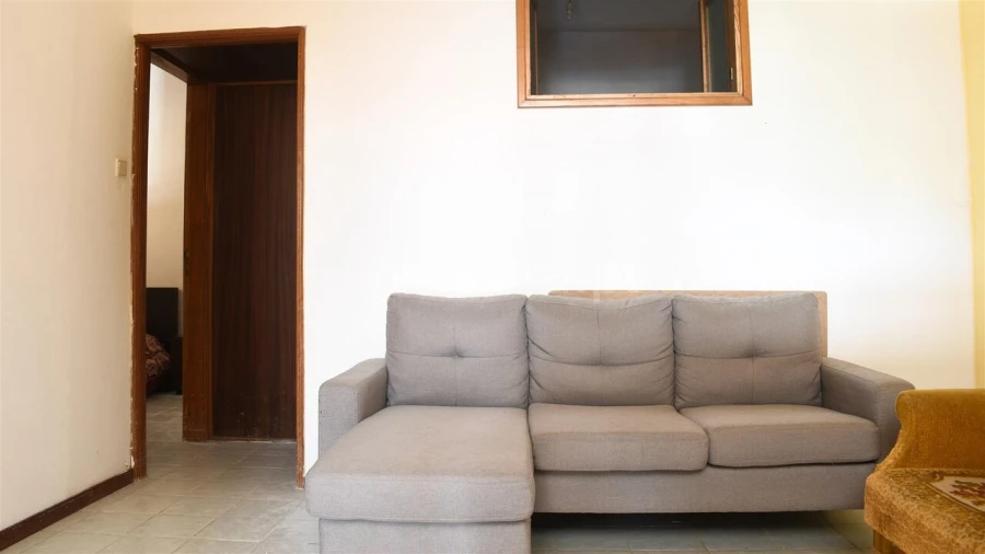 Apartamento T2 para Venda em Campelo e Ovil Foto 3