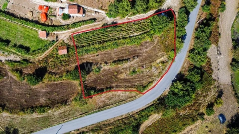 Terreno para Venda em Valadares