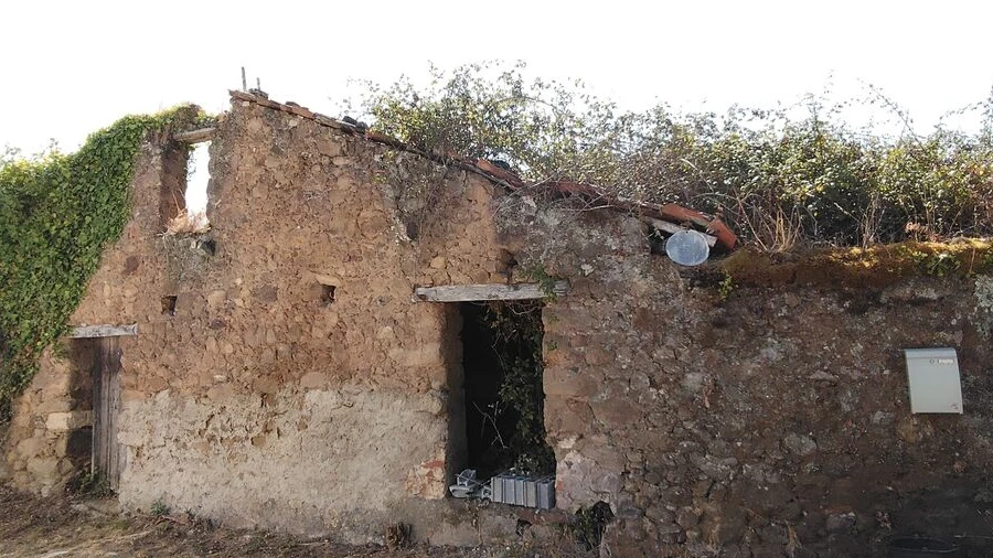 Moradia T3 para Venda em Maçãs de D. Maria