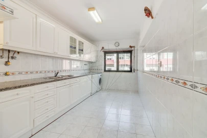 Apartamento T2 para Venda em Rio de Mouro