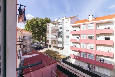 Apartamento T2 para Venda em Rio de Mouro