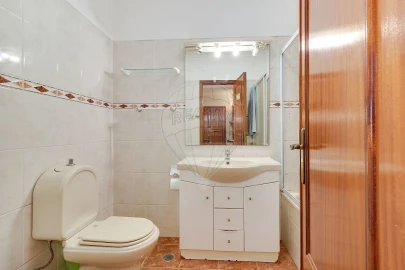Apartamento T2 para Venda em Rio de Mouro