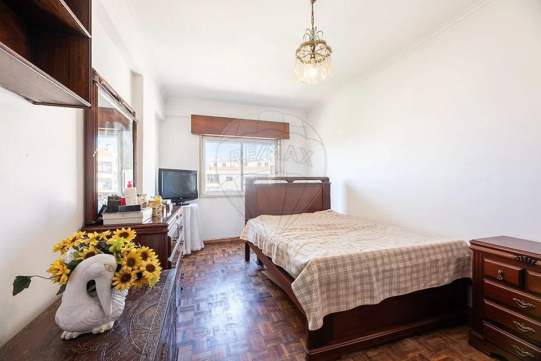 Apartamento T3 para Venda em Queluz e Belas Foto 22