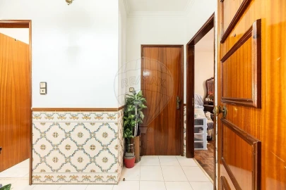 Apartamento T3 para Venda em Queluz e Belas