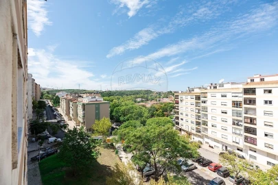 Apartamento T3 para Venda em Queluz e Belas