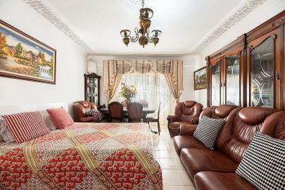 Apartamento T3 para Venda em Queluz e Belas
