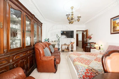 Apartamento T3 para Venda em Queluz e Belas