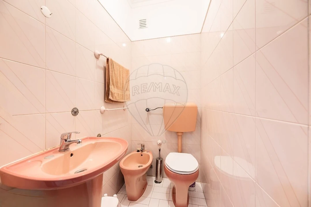 Apartamento T3 para Venda em Queluz e Belas Foto 25