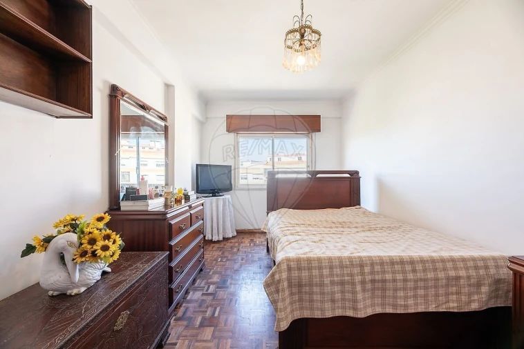Apartamento T3 para Venda em Queluz e Belas Foto 21
