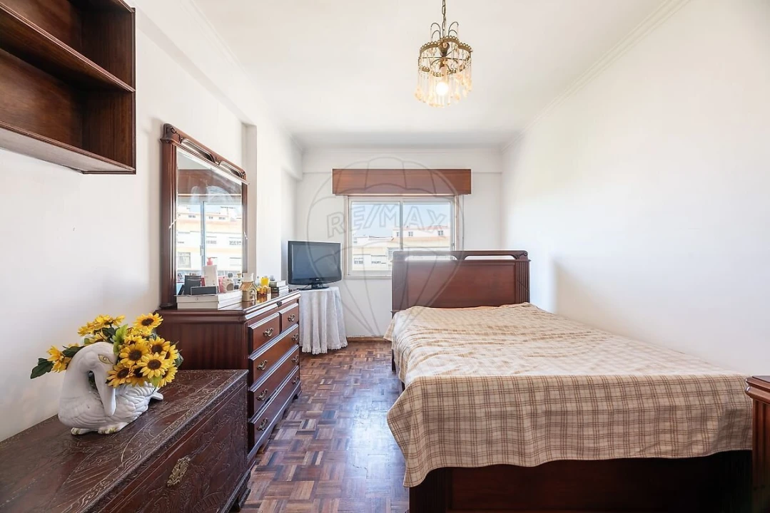 Apartamento T3 para Venda em Queluz e Belas Foto 21