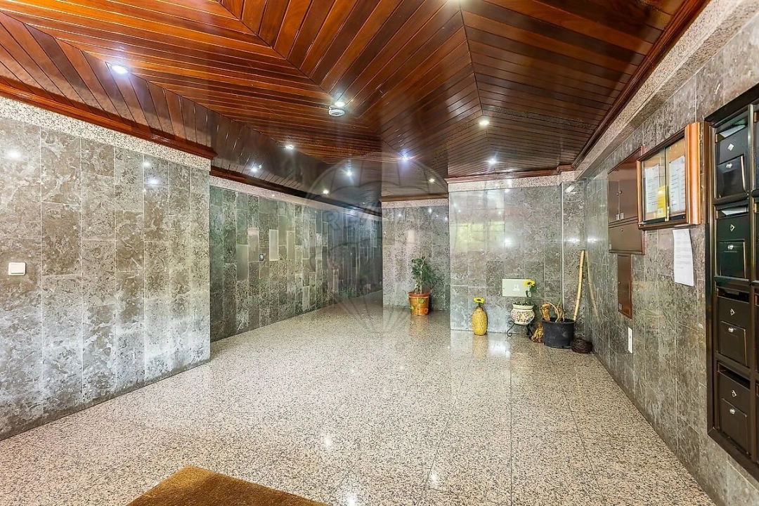 Apartamento T3 para Venda em Queluz e Belas Foto 20