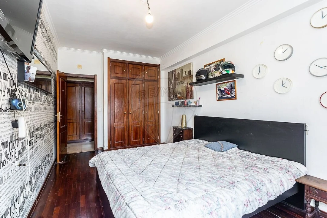 Apartamento T3 para Venda em Queluz e Belas Foto 12