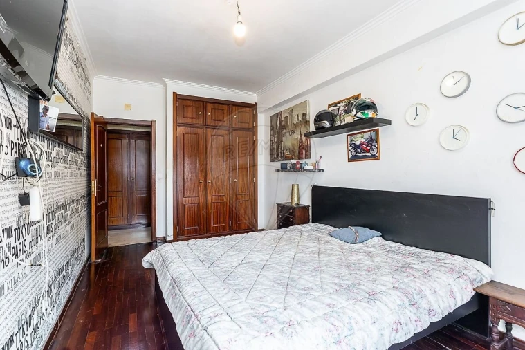 Apartamento T3 para Venda em Queluz e Belas Foto 12