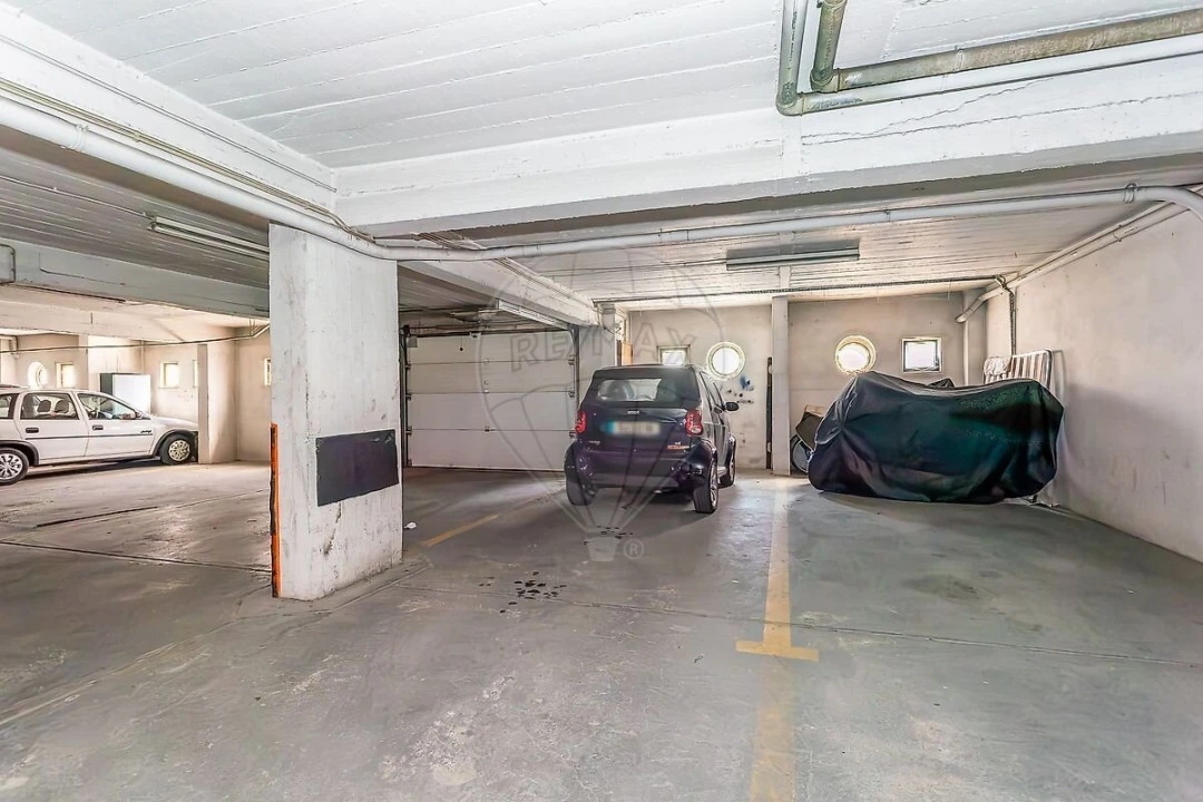 Apartamento T3 para Venda em Queluz e Belas Foto 21